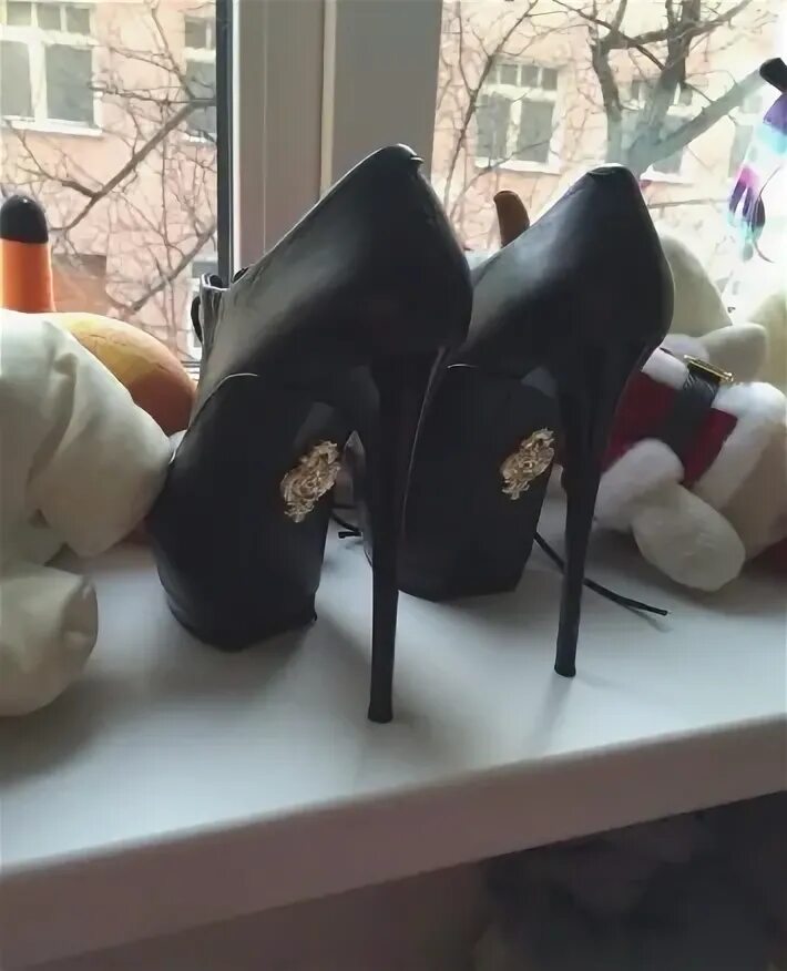 Mera star ботильоны на тракторной подошве. Ботильоны 37. Paolo conte ботильоны на высоком каблуке. Поцарапался каблук. Zocal ботильоны (37, черный).