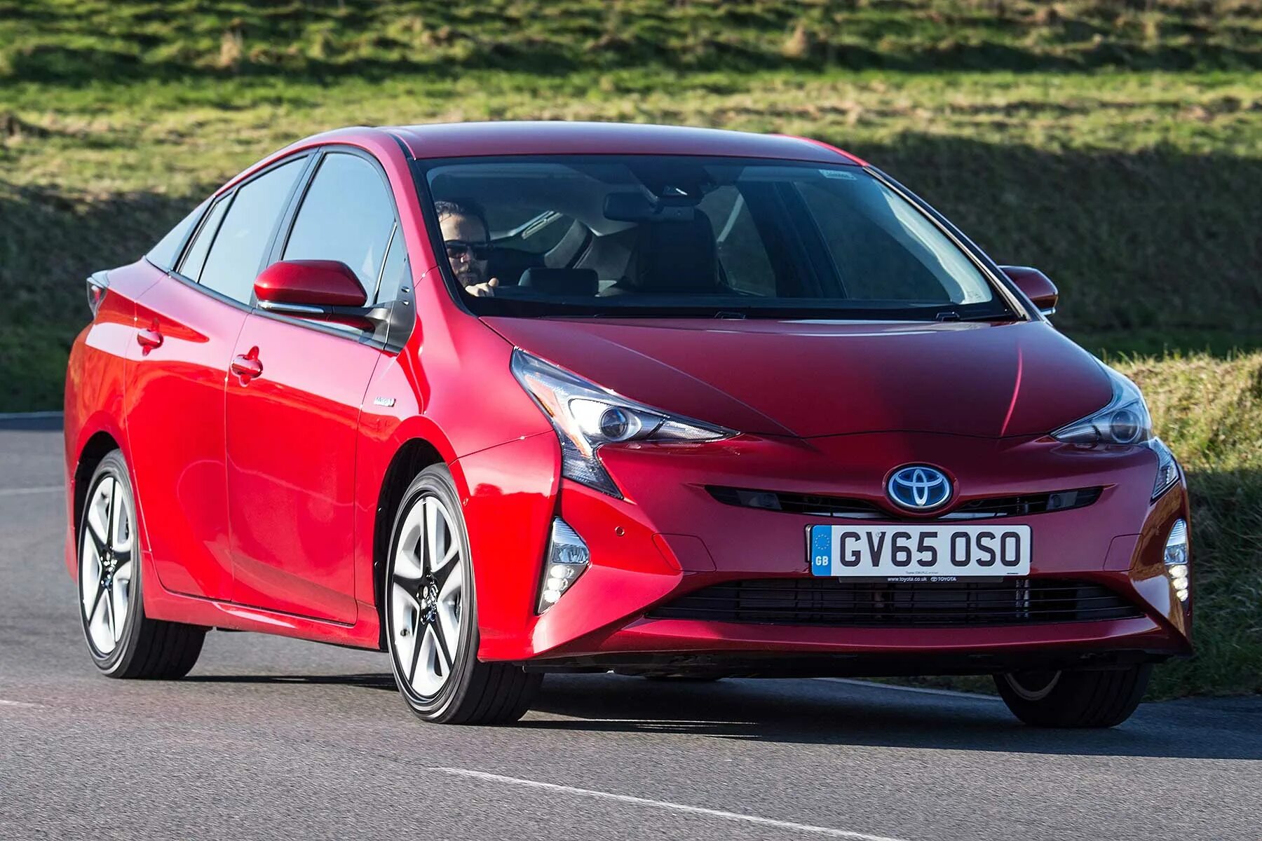 Prius drive. Toyota prius 2016. тойота приус 2025. тойота приус гибрид 2016. toyota prius hybrid 20.