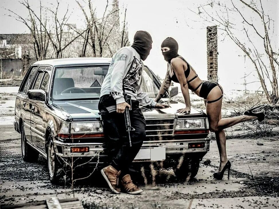 Песня я бы тебя брал грубо