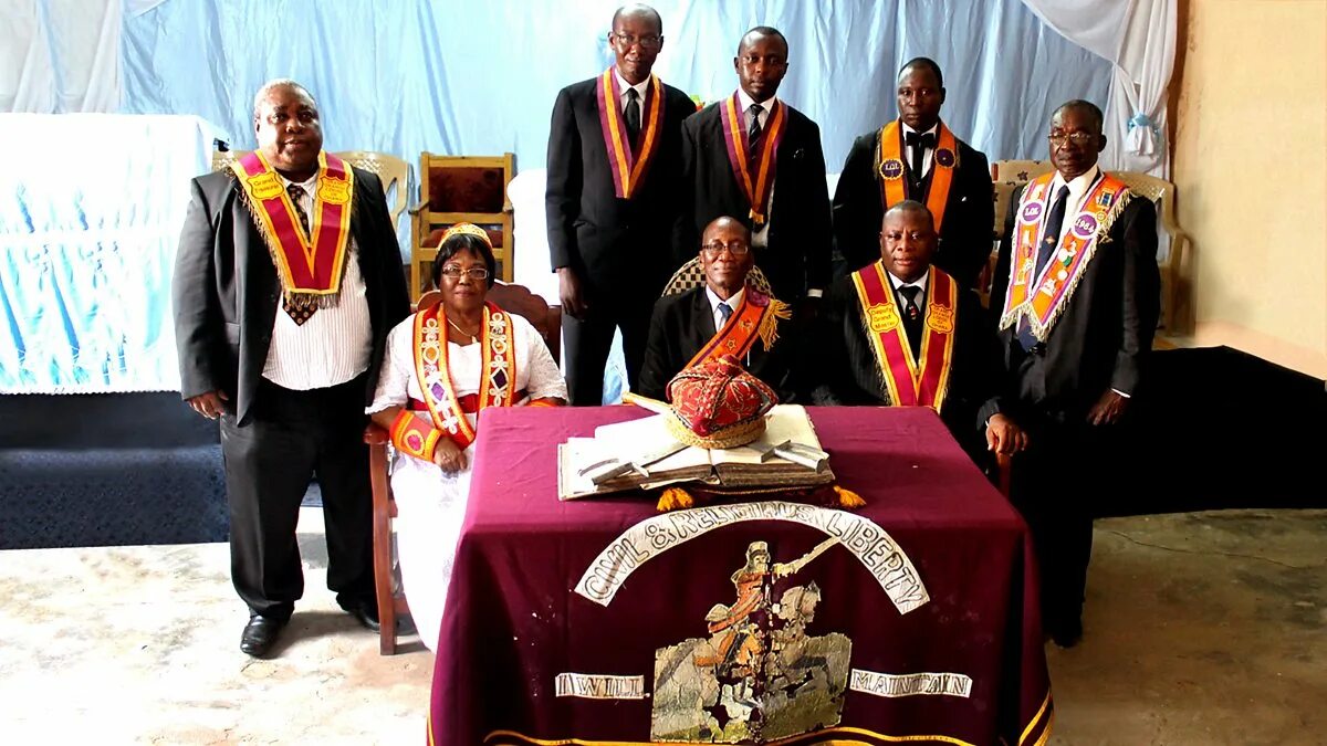 Orange order. Оранжисты парад в северной ирландия. Марш оранжистов в белфасте. Марш оранжистов в белфасте. Марш оранжистов в белфасте.