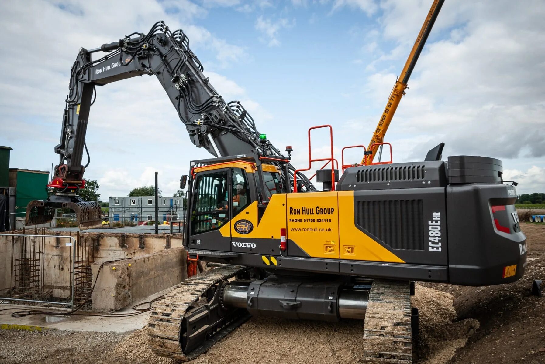 Новый гусеничный экскаватор. Volvo ec480dl. Экскаватор Volvo ec480. Volvo ec750. Экскаватор Вольво 480.