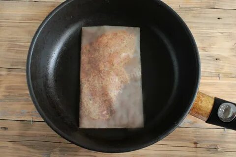 Пергамент на сковороде