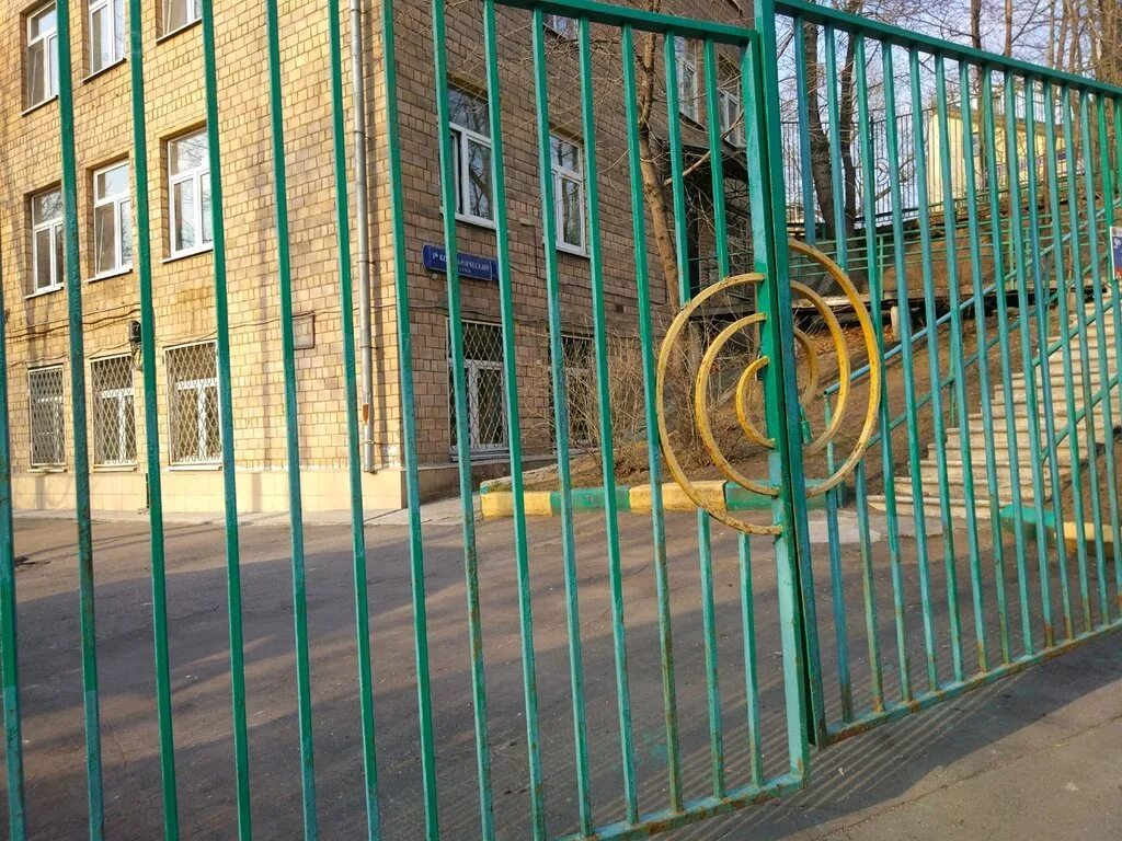 Школа на таганке. Школа 2104 на таганке 3 корпус. Школа 2104 на таганке 3 корпус. Школа на таганке. Школа 2104 на таганке.