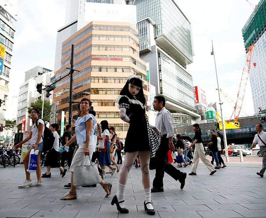 Лулу Хашимото. Япония Токио люди. Япония люди на улице Токио. Японцы на улице.