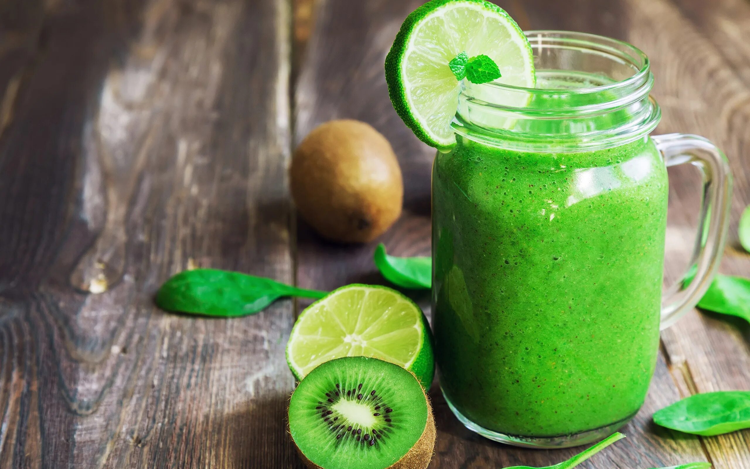 Смузи киви. Коктейль киви лайм. Напитки смузи Smoothie Green. Лайм киви напиток. Коктейль для похудения киви лимон