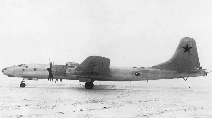 ту 85. ту-85 бомбардировщик. дальний бомбардировщик ту 85. дальний бомбардировщик ту 85. ту-85 самолет.