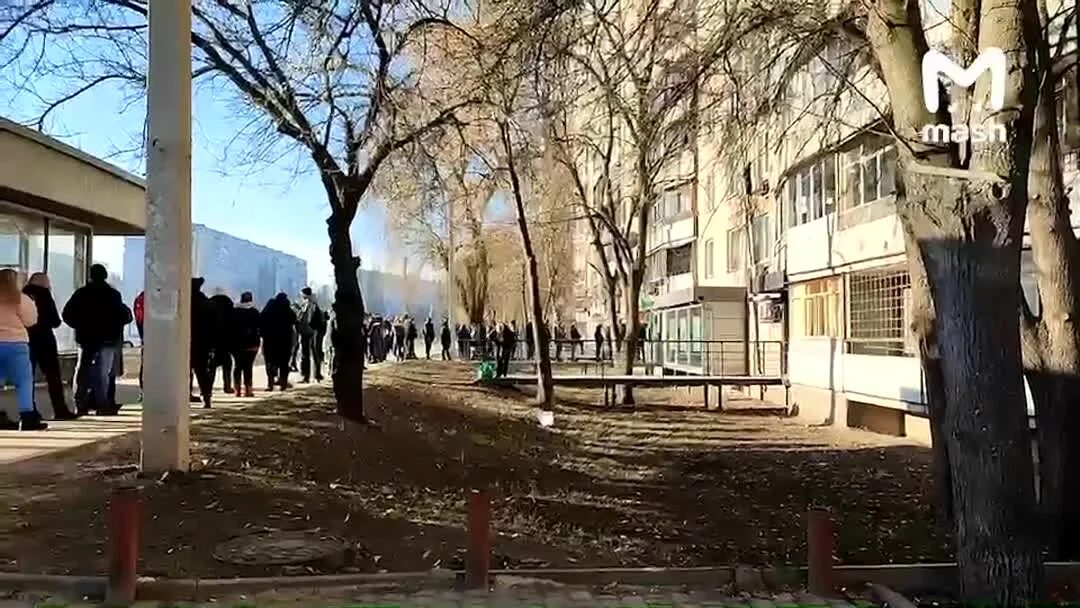 Что там в харькове творится. Обвал здания. Что там в харькове творится. Харьков. Харьков разрушения 2022.