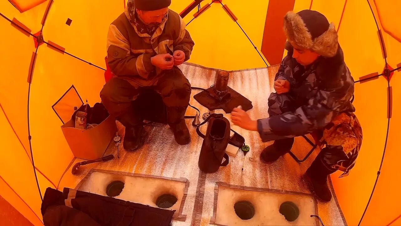 Как выбрать зимнюю палатку для рыбалки