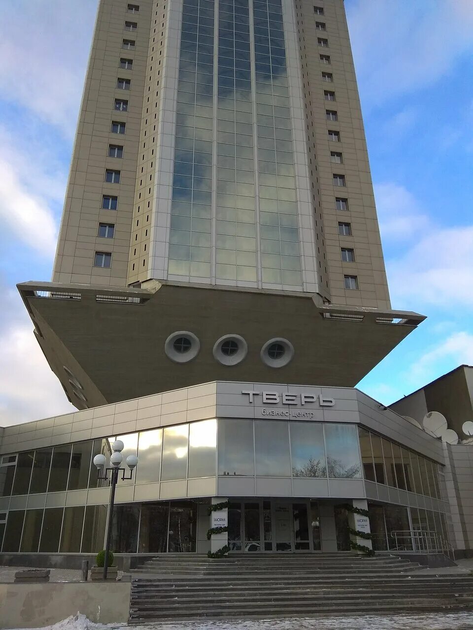 Тверь смоленский переулок 29. Тверь бц панорама. Здание рюмка в твери. Бизнес центр тверь смоленский 29. Деловые центры твери.