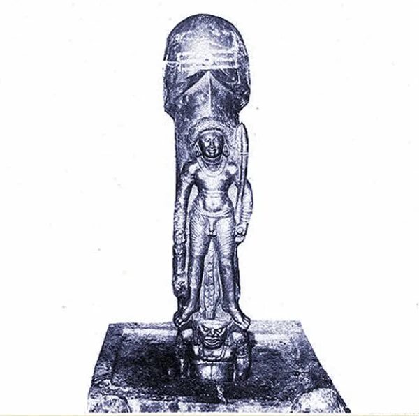 Шива лингамурти. Храм лингам Шивы. Статуя Шива лингамурти. Фаллический символ Шива. Снимите печати видьядхара