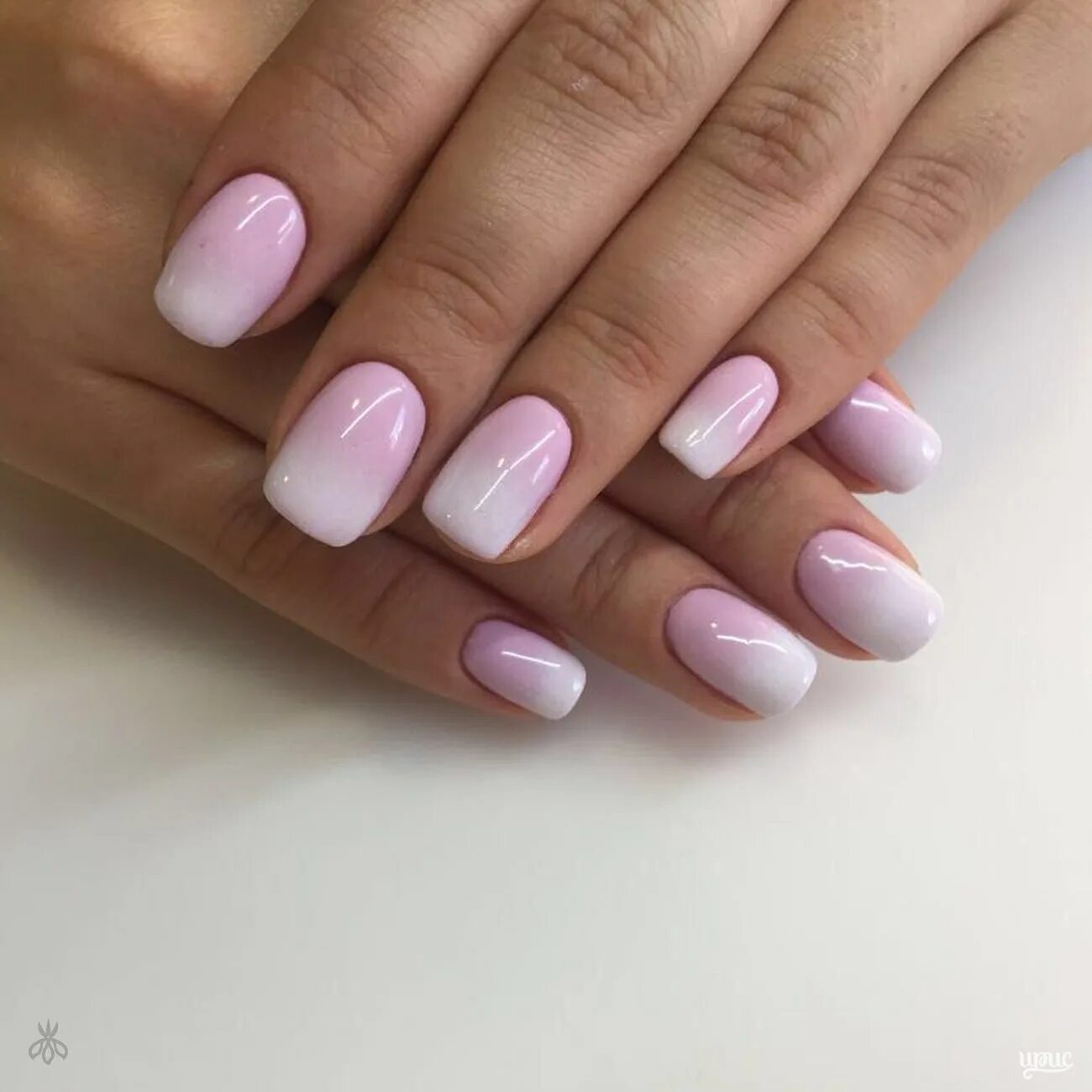 Маникюр градиент фото самый красивый нежный new nail art design pink red e-book Гвоздь, Нейл-арт, Искусство маникюра