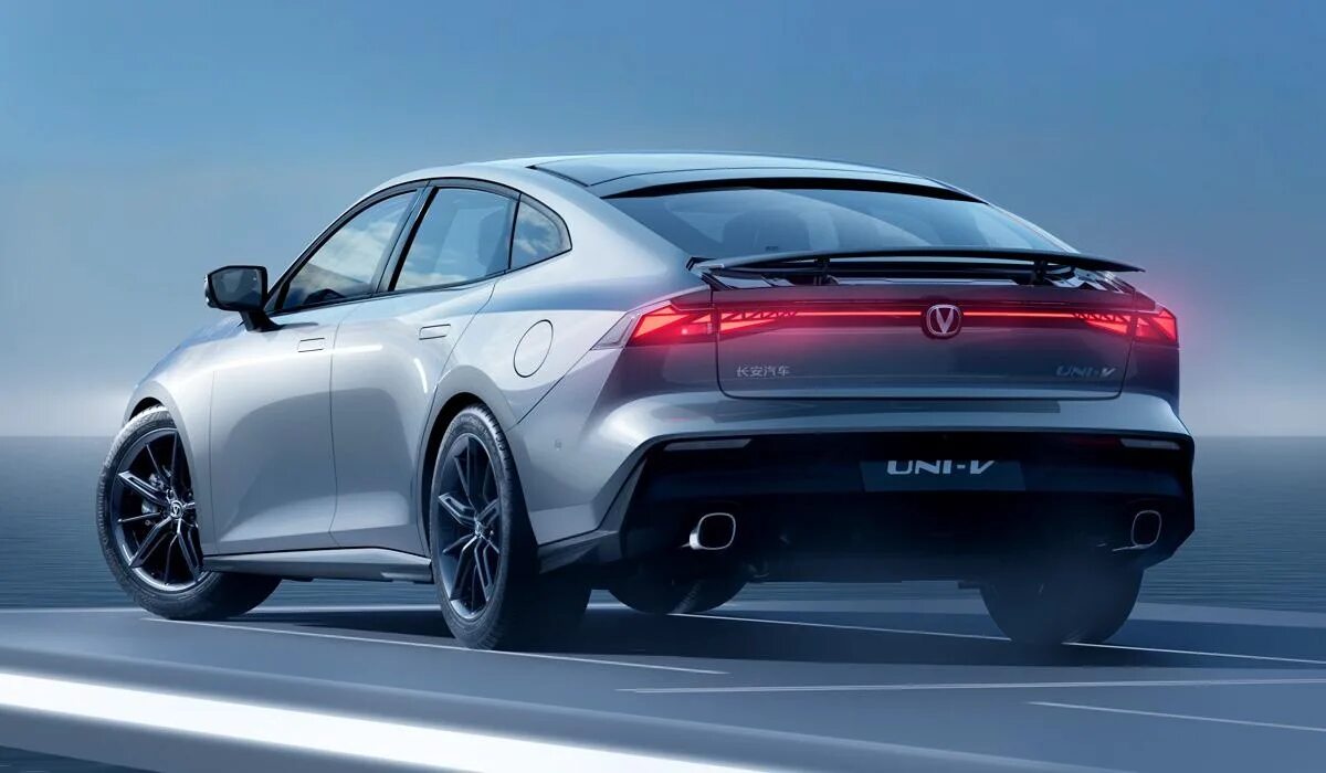 Модель uni k. Uni-v 2025. чанган седан 2025 uni-v. changan uni-v 2025. чанган uni v 2025.