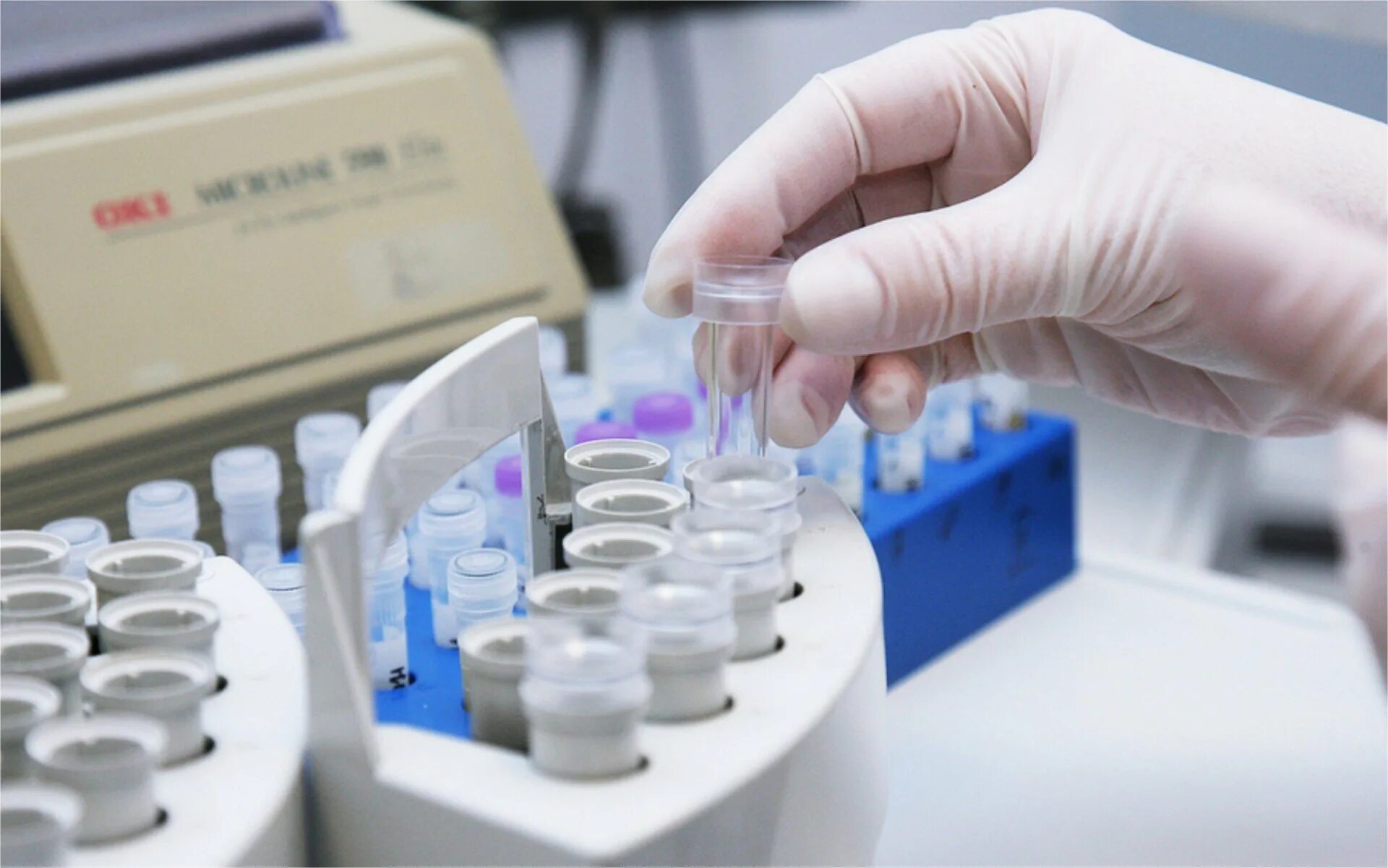 Biochemistry lab. Современная лаборатория. Лаборатория экспресс диагностики. Химическая лаборатория мгу. Биотехнология.