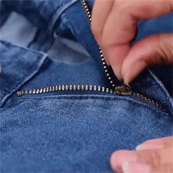 тише крадутся ниже расстегнутые текст