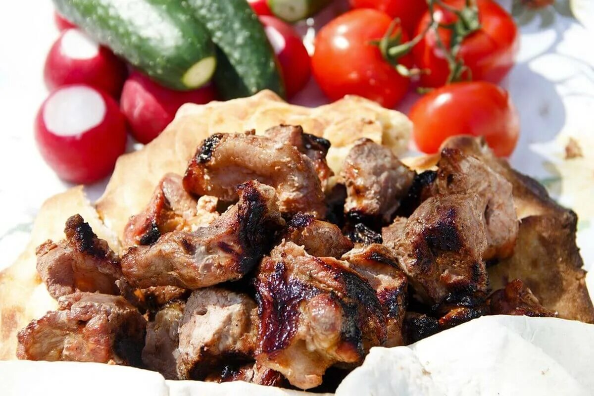Мясо под шашлык. Шашлык из баранины. шашлык из баранины мякоть. мякоть ягненка на шашлык. шашлык из говядины.