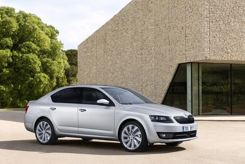 Škoda octavia a7 rs 2. Skoda octavia мощность. Skoda octavia 3. Skoda octavia мощность. Skoda octavia a8 красный.