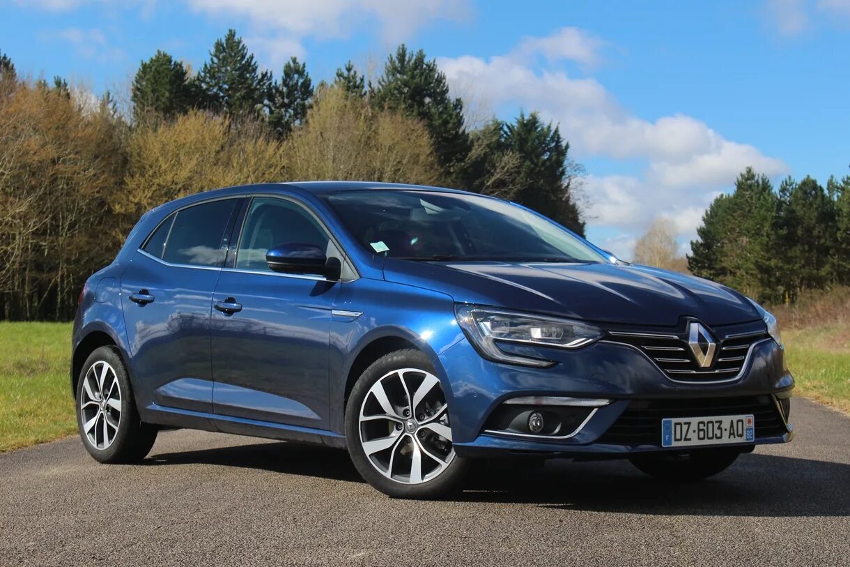 Place Conducteur - Renault Megane 4, GT, renault megane 4 - batalistneva.ru