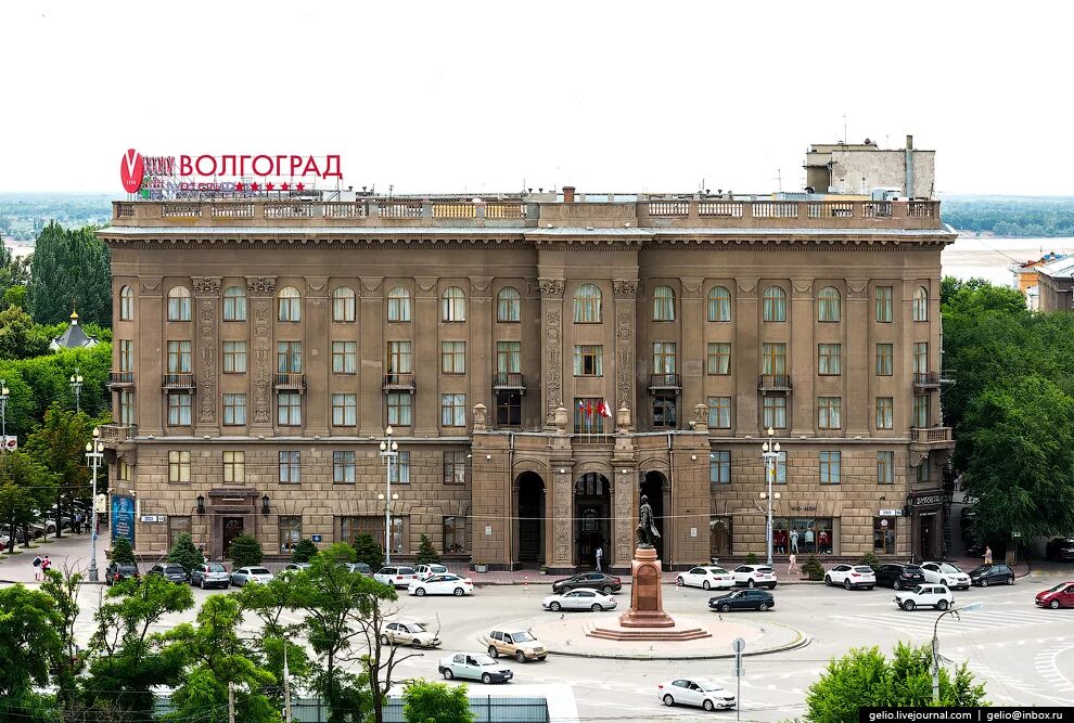 Гостиница интурист волгоград фото. Отели волгоград центральный. Отели волгоград центральный. Отель волгоград 5 звезд. Отель волгоград 5.