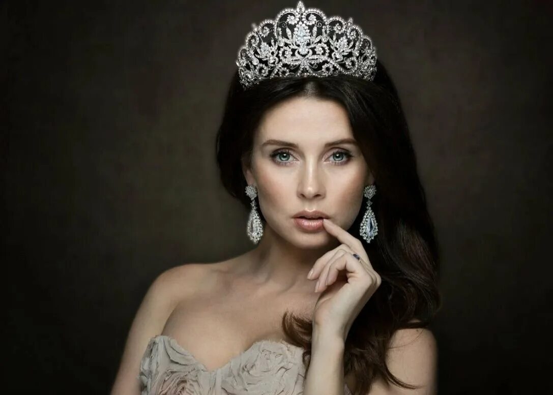 Королева елизавета ii. Какая есть королева. Настоящие принцессы. Елизавета 2 королева великобритании. Какая есть королева.