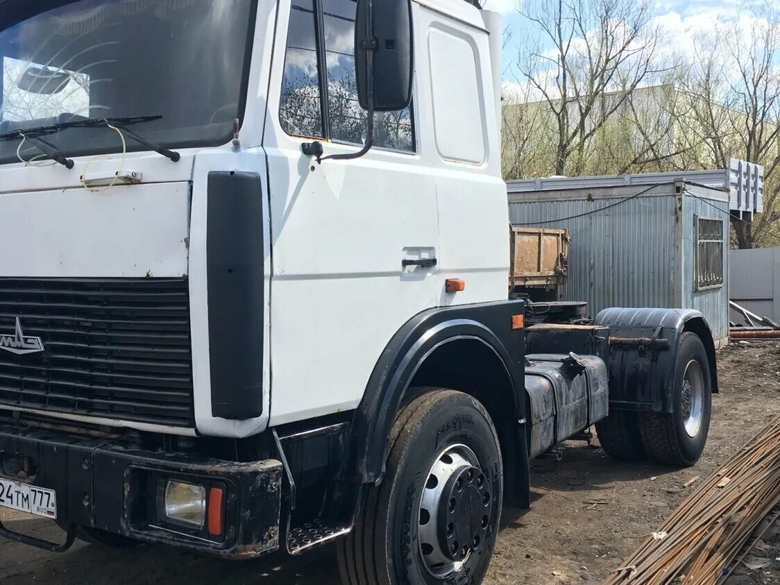Маз 6422 бортовой. Нужен маз. Маз 5432 тягач. Маз 6512. Маз 5432.
