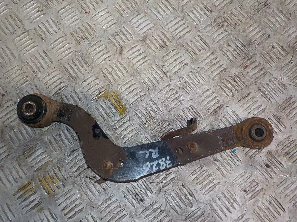 верхний задний рычаг рав 4. задний верхний правый рычаг toyota rav4 2010. верхний задний рычаг рав 4. рычаг нижний задний rav4. сабля правая верх раф 4.