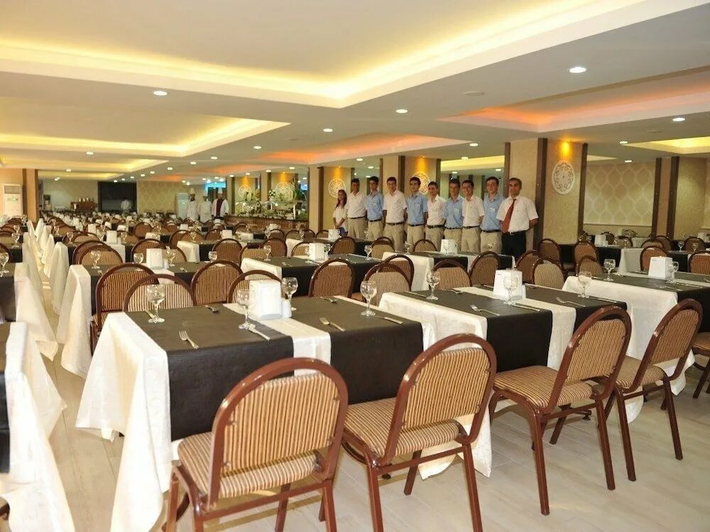 Asrin beach 4 турция тюрклер. Asrin beach hotel 4. алания отель асрин. асрин отель турция 4 звезды. асрин бич алания турция отель.