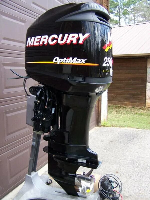 Плм меркурий. Лодочный мотор меркури 250. mercury optimax 250. меркурий 250 лодочный мотор. лодочный мотор меркури 250 efi.