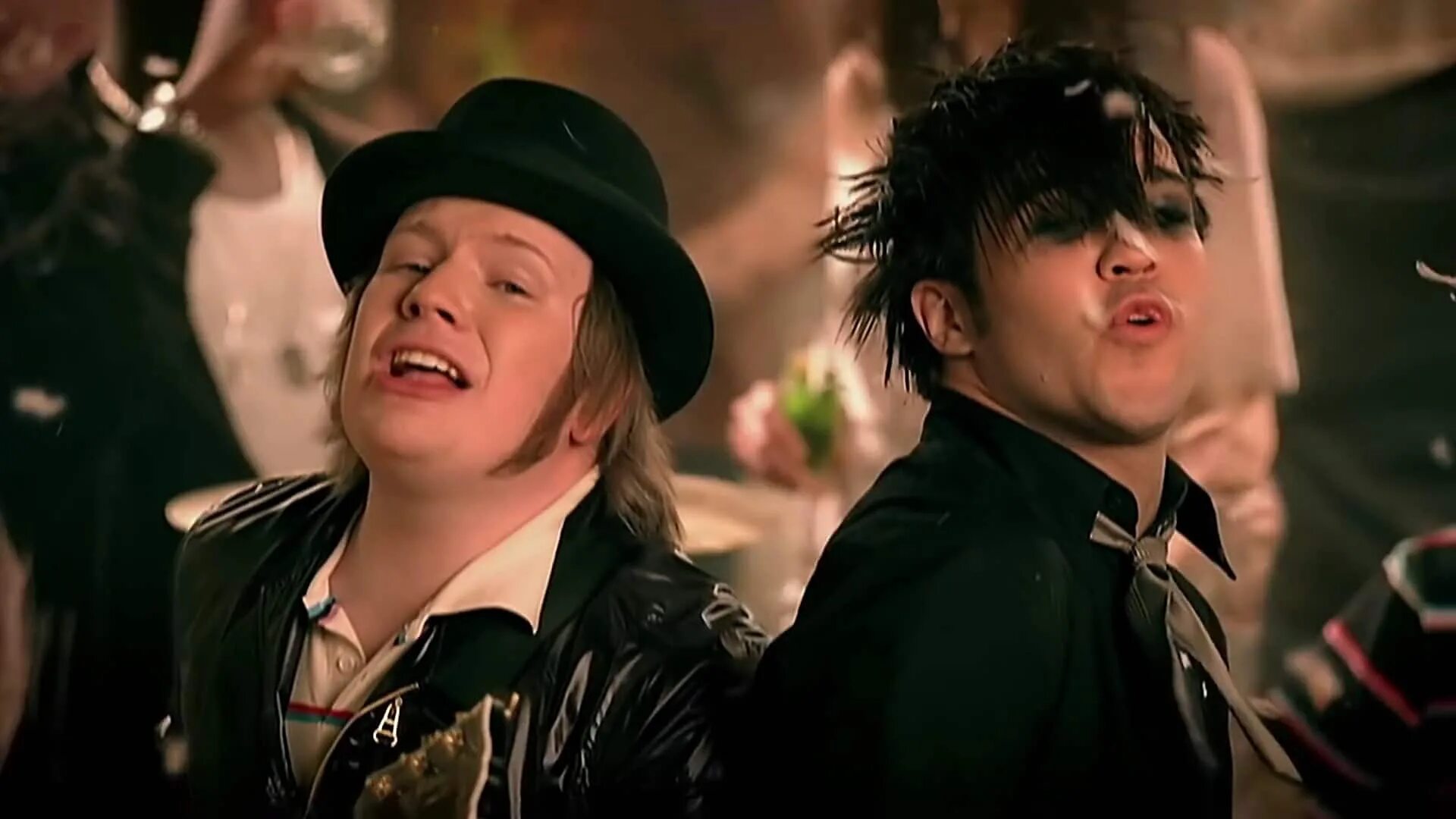 Fall out boy - this ain't a scene, it's an arms race. Fall out boy - this ain't a scene, it's an arms race. This aint a scene its an arms race fall out boy. Fall out boy this ain't a scene. Fall out boy - this ain't a scene, it's an arms race.