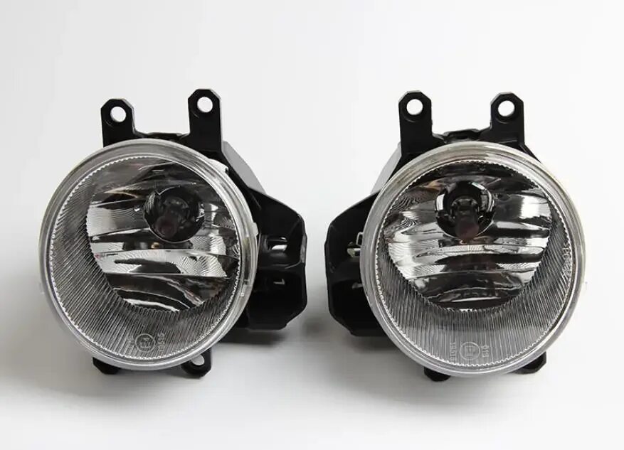 Противотуманки на рав 4. Toyota rav4 птф. Птф рав 4. Рав 4 2012 противотуманки лампы. Противотуманные фары rav 4 2006.