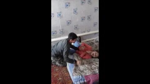 Бесится с братом