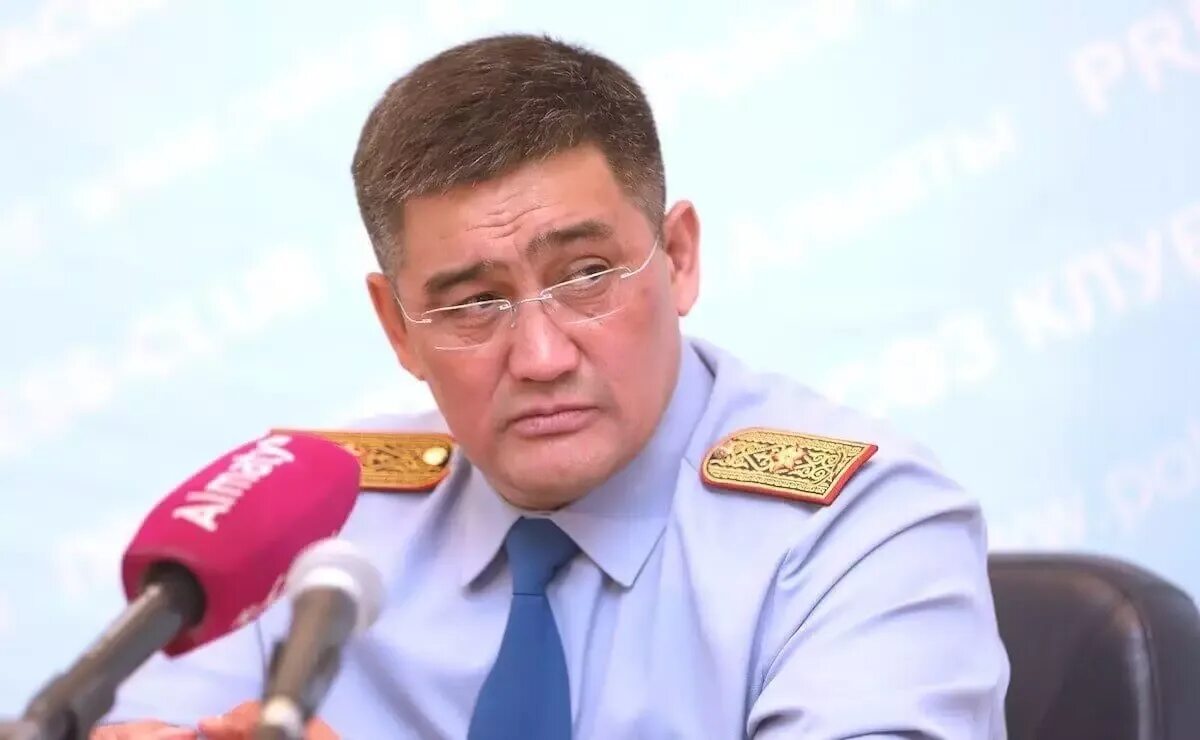 Сбежавший генерал. Серик Кудебаев. Кудебаев Серик Мырзакулович. Генерал Серик Кудебаев.