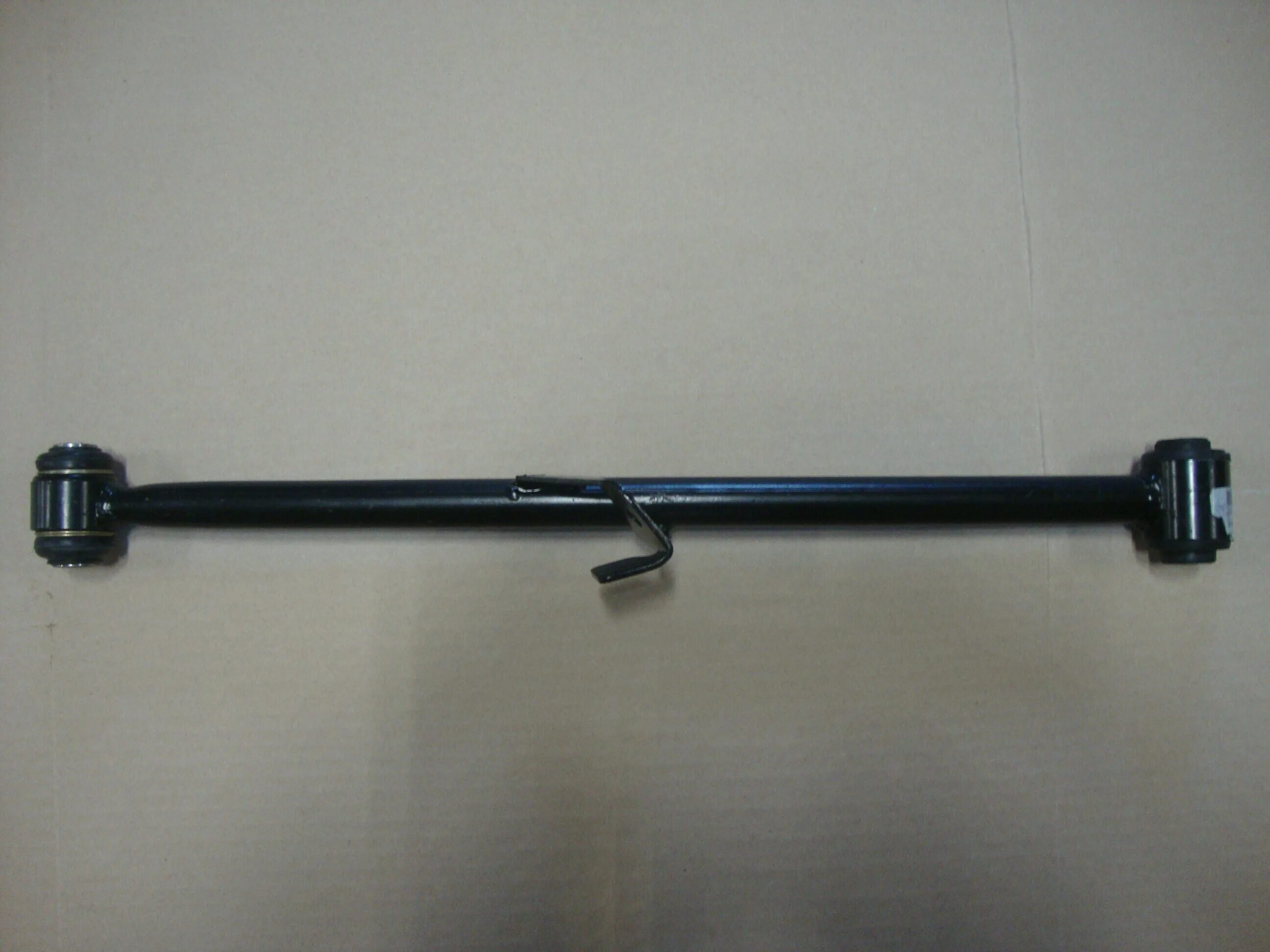 задние рычаги чери тигго т11. задние рычаги лифан х60. T11-3301020. поперечные рычаги задние черри тигго. рычаг подвески t11-2919010 задней верхний левый/правый tiggo chery.