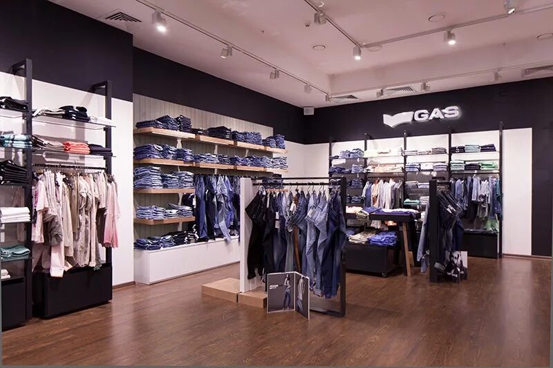 Boutique москва. Boutique москва. Boutique москва. Бутик celine в париже. Мерчандайзинг одежды.