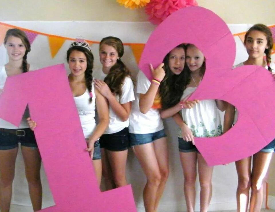 Как отметить девочке 13. Идеи для празднования дня рождения подростка. Вечеринка на 10 лет девочке. Школьный выпускной. Отпраздновать день рождения для подростков.