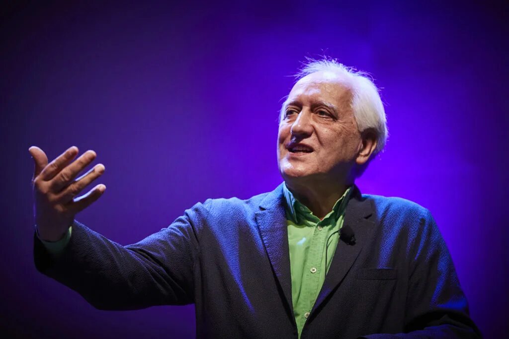 "креативный город". А ландри демограф. Демограф ландри адольф. Чарльз лендри и матарас. Чарлза лэндри "творческий город".