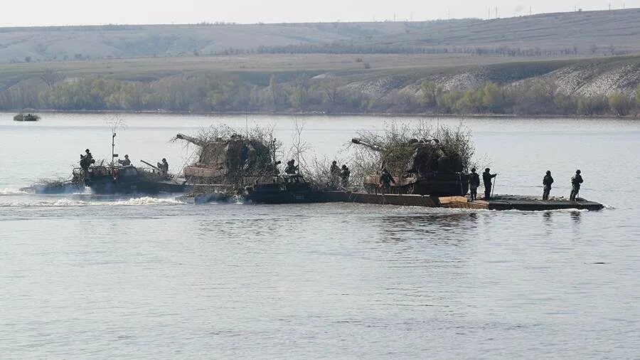 Т-72б1мс лаос. Форсирование реки нарва. Река дунай 1944. Будапештская наступательная операция 1944. Переправа т.
