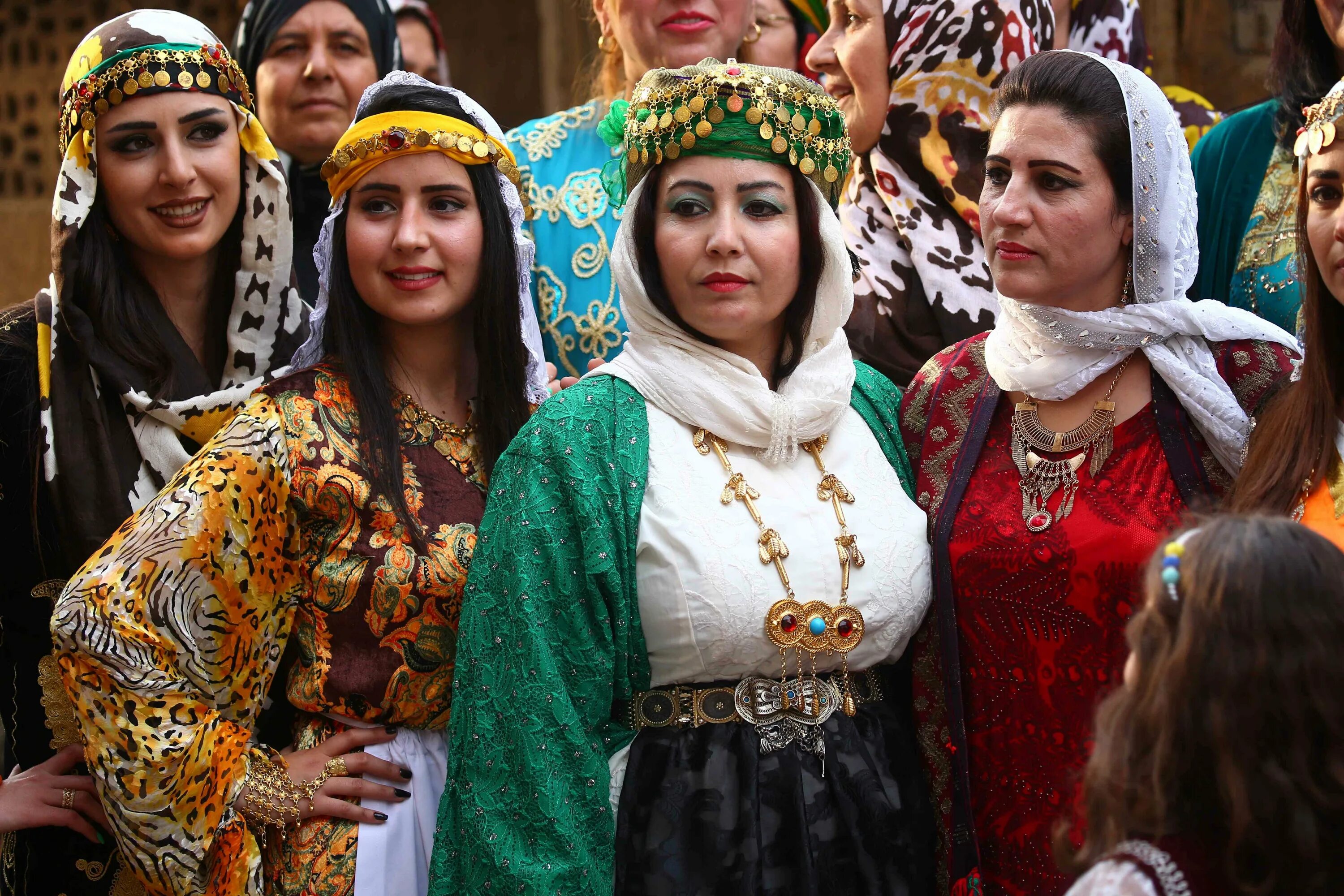 Курды Халай. Культура курдов. Курдистан Национальная одежда. Курды костюм Езиды.