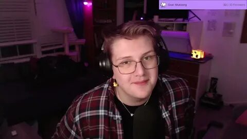 Twitch трансляция