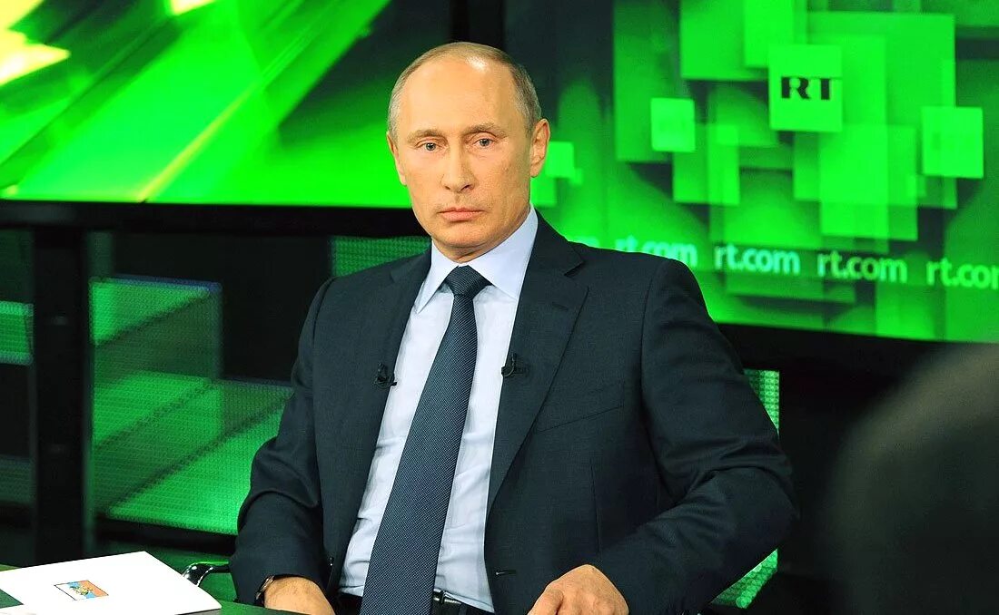 Раша тудей последние новости. Раша тудей студия. Арти канал. Раша тудей последние новости. Раша тудей ведущие.