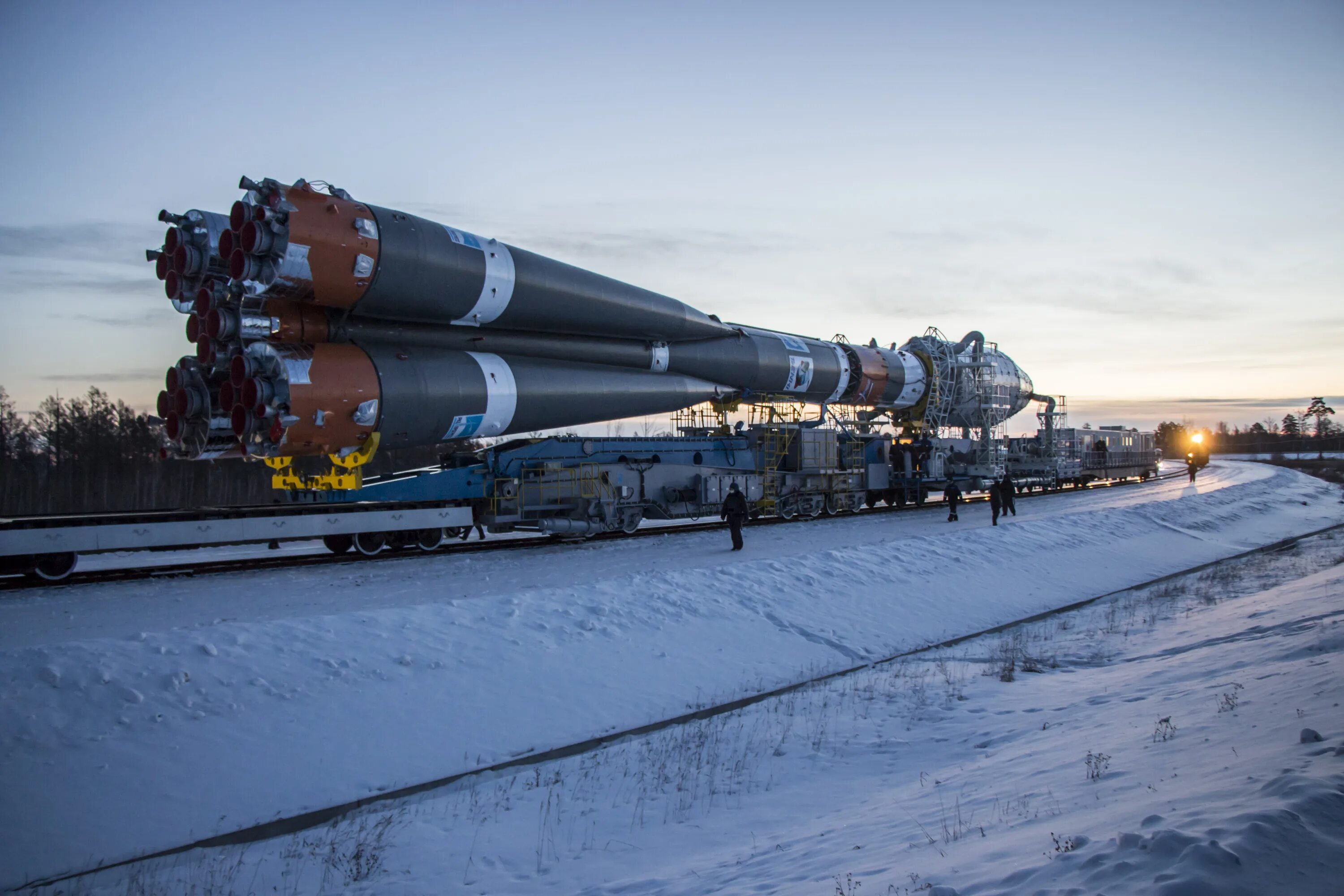 Установить союз. Ракетоноситель союз 2.1.б. ракета носитель союз 2.16. soyuz-2-1v ракета-носитель. союз 2.1 б уанвеб.