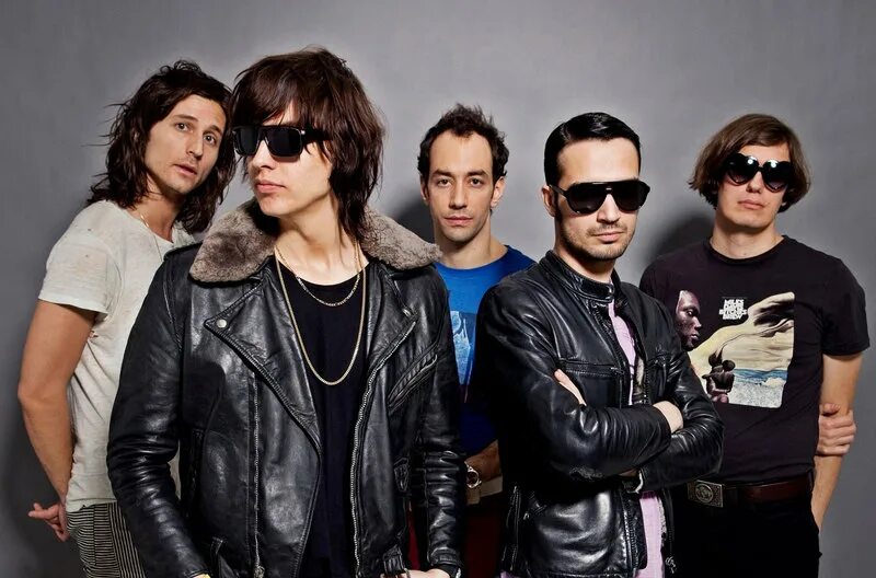 Современные группы. Группа the strokes. The strokes 2020. The strokes - 2020 - the New abnormal. The strokes 2021.