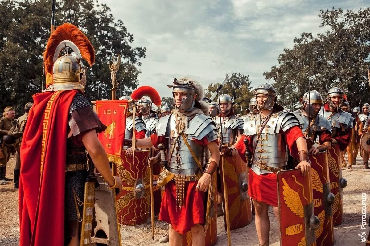 Что такое легион в древнем риме. Римская Империя римские легионеры. Армия древнего Рима легионеры. Римский Легион Центурия. Древний Рим римские Легионы.