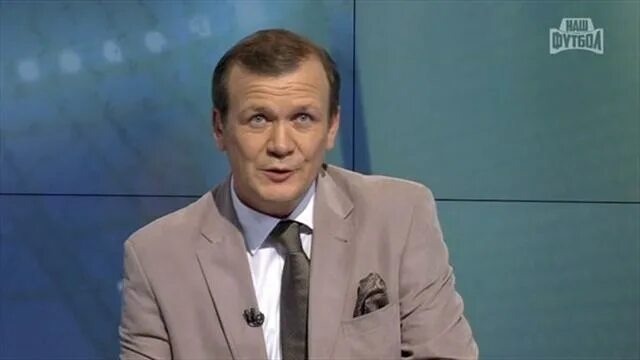 Плюсы ток шоу. Минута плюс первый канал. Плюсы ток шоу. Плюсы ток шоу. Ургант шоу студия.