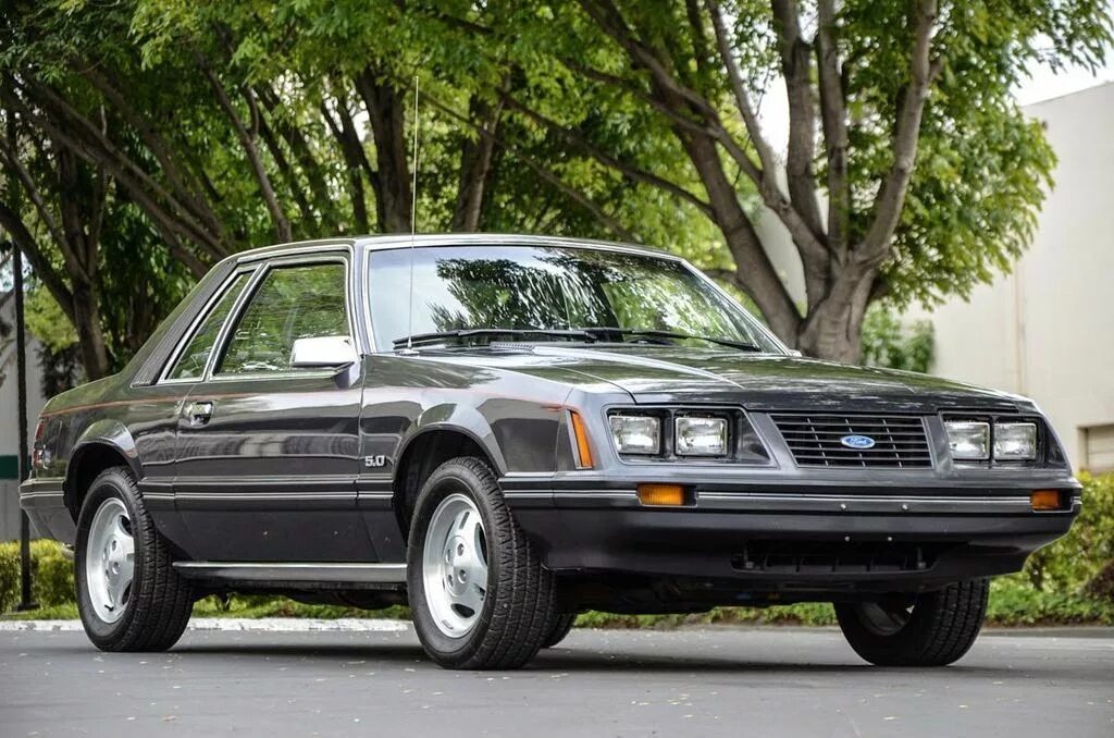 Мустанг 1983. Ford Mustang 1986. Форд Мустанг 1984. Форд Мустанг 1985.