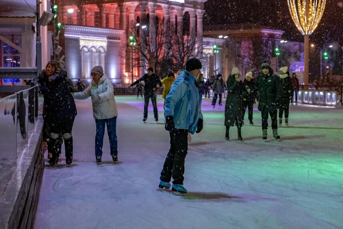 Каток полет во времени на вднх. Каток полет во времени на вднх