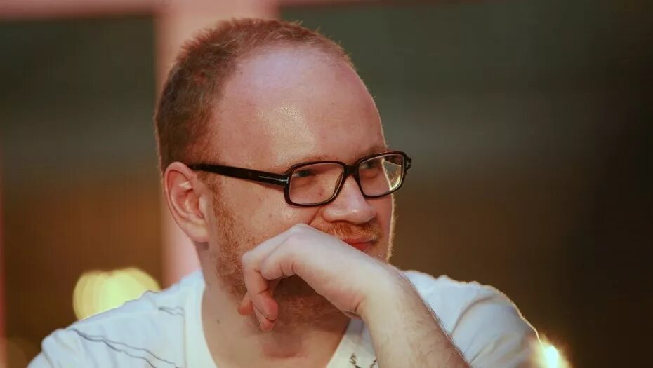 олег кашин 2022. олег кашин журналист. олег кашин корреспондент. кашин олег владимирович. олег кашин иноагент.