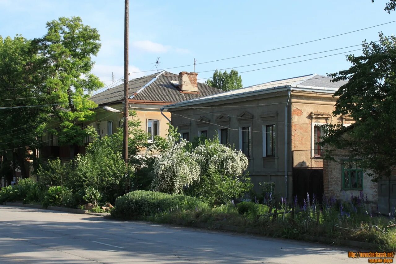 Улица Орджоникидзе Новочеркасск. Ростовская область, Новочеркасск, улица Орджоникидзе 32. Новочеркасск Ростовская область Орджоникидзе дом 103. Новочеркасск улица Чехова.