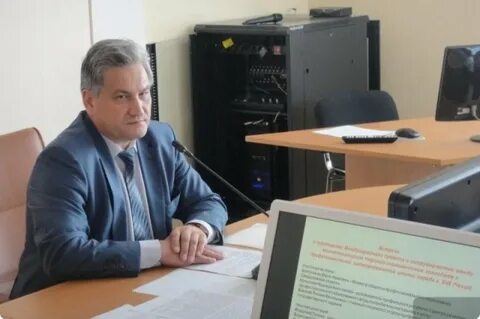Министр образования свердловской