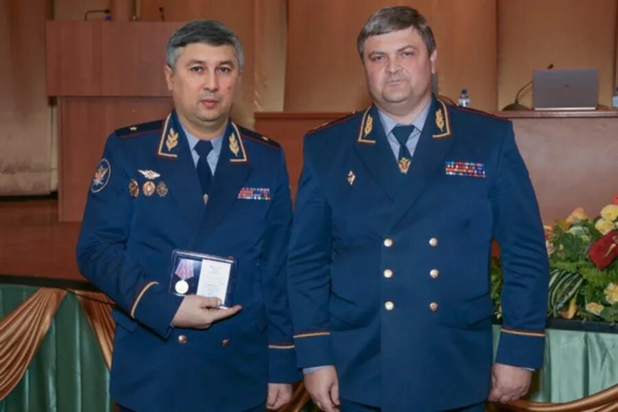 Анзор ахметович. Глава рособрнадзора анзор музаев. Анзор ирисханов. Анзор музаев. Музаев анзор ахметович.