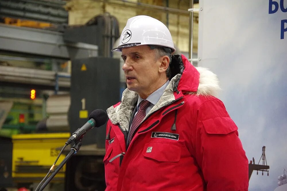 адмиралтейские верфи санкт-петербург вакансии. сварщик адмиралтейские верфи. сайт адмиралтейских верфей вакансии. завод адмиралтейские верфи санкт-петербург. мороз сергей федорович адмиралтейские верфи.